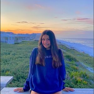 Meet your Posher, Olivia